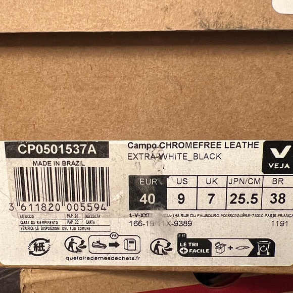 Veja White and Black Women's Sneakers size9 - Picture 9 of 9